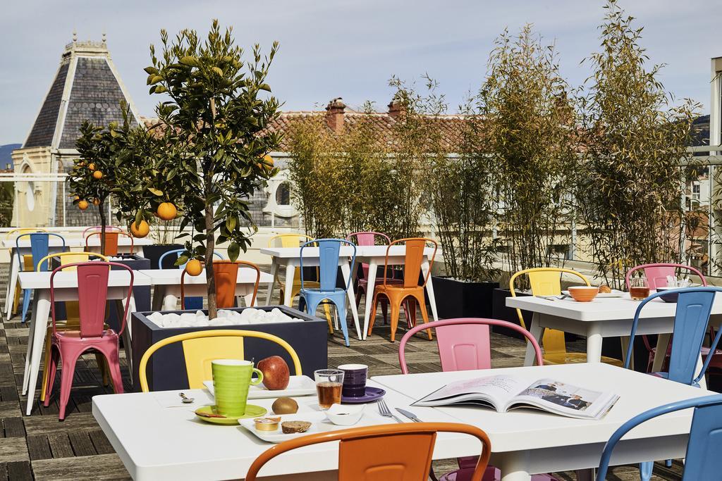 Hotel Ibis Styles Rooftop & 3*