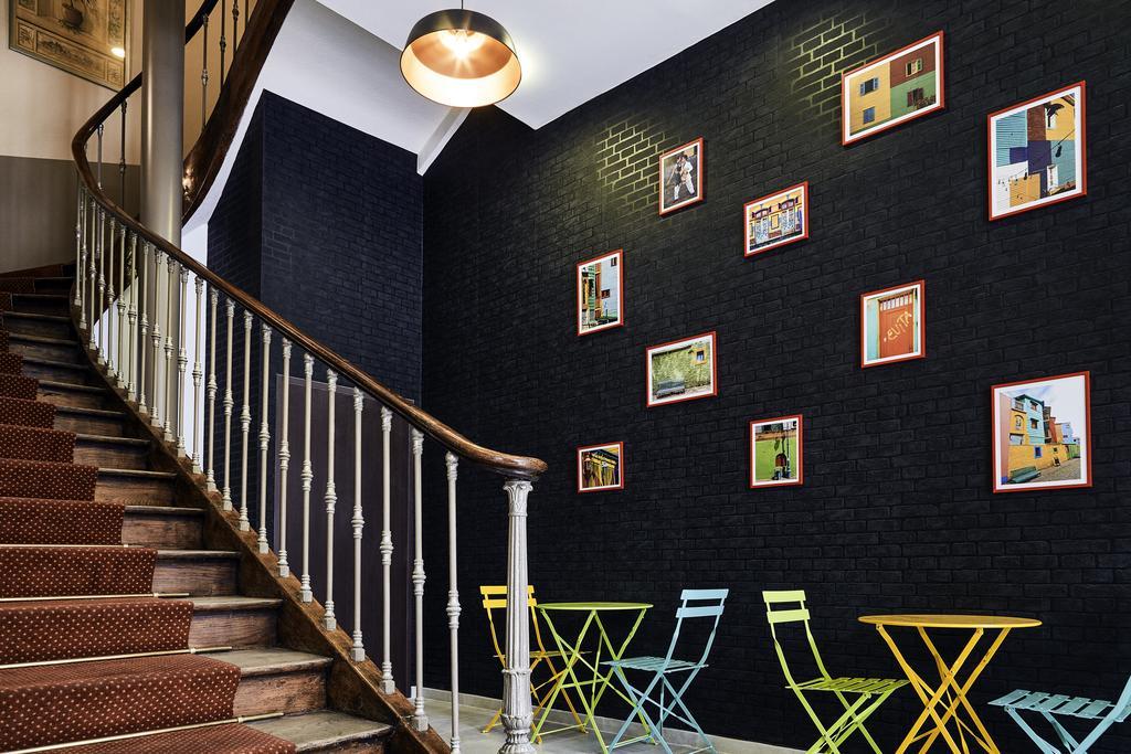 Hotel Ibis Styles Rooftop & 3*