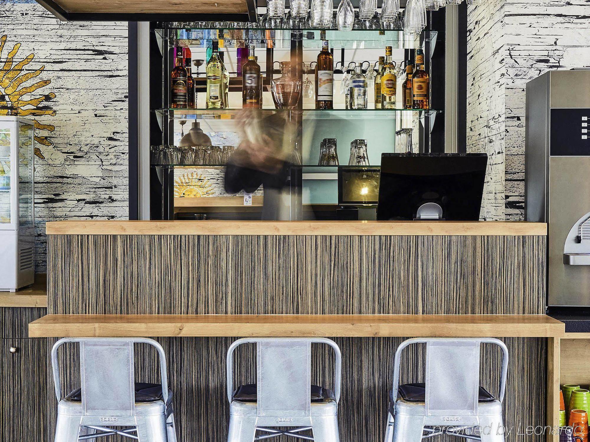 Ibis Styles Rooftop&spa Hyères