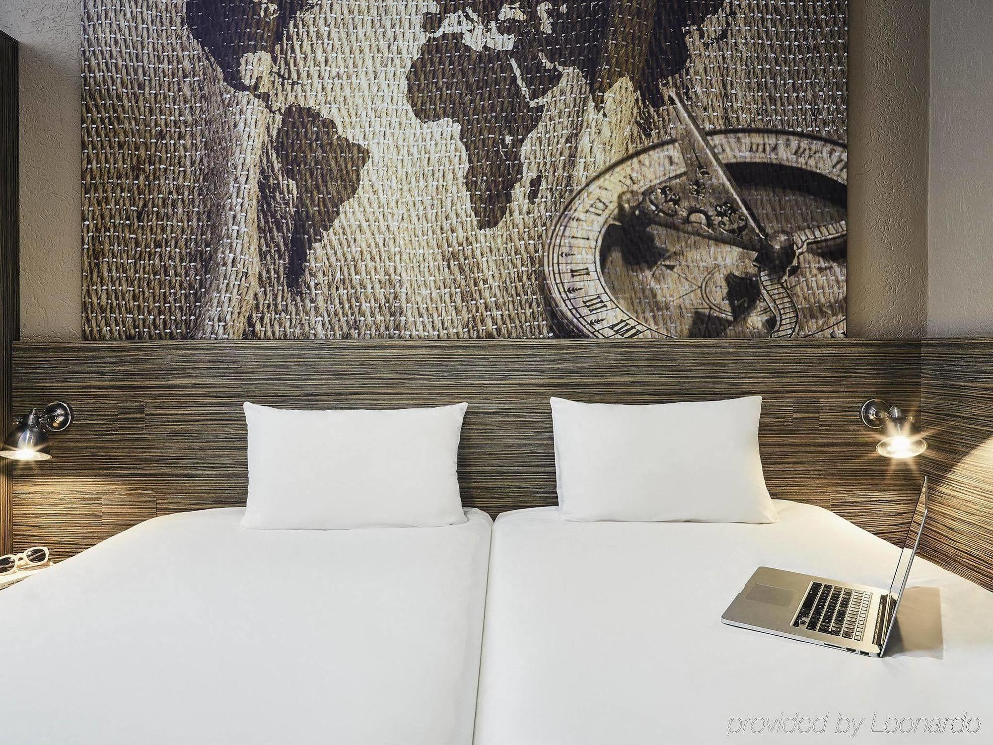 Hotel Ibis Styles Rooftop & Hyeres