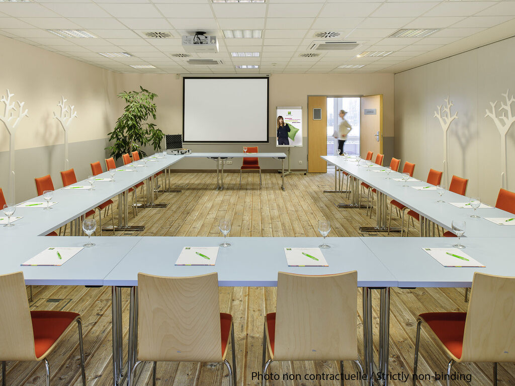 Hotel Ibis Styles Rooftop &