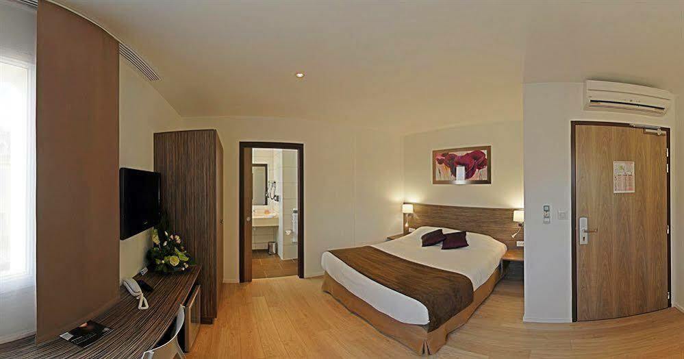Hotel Ibis Styles Rooftop &