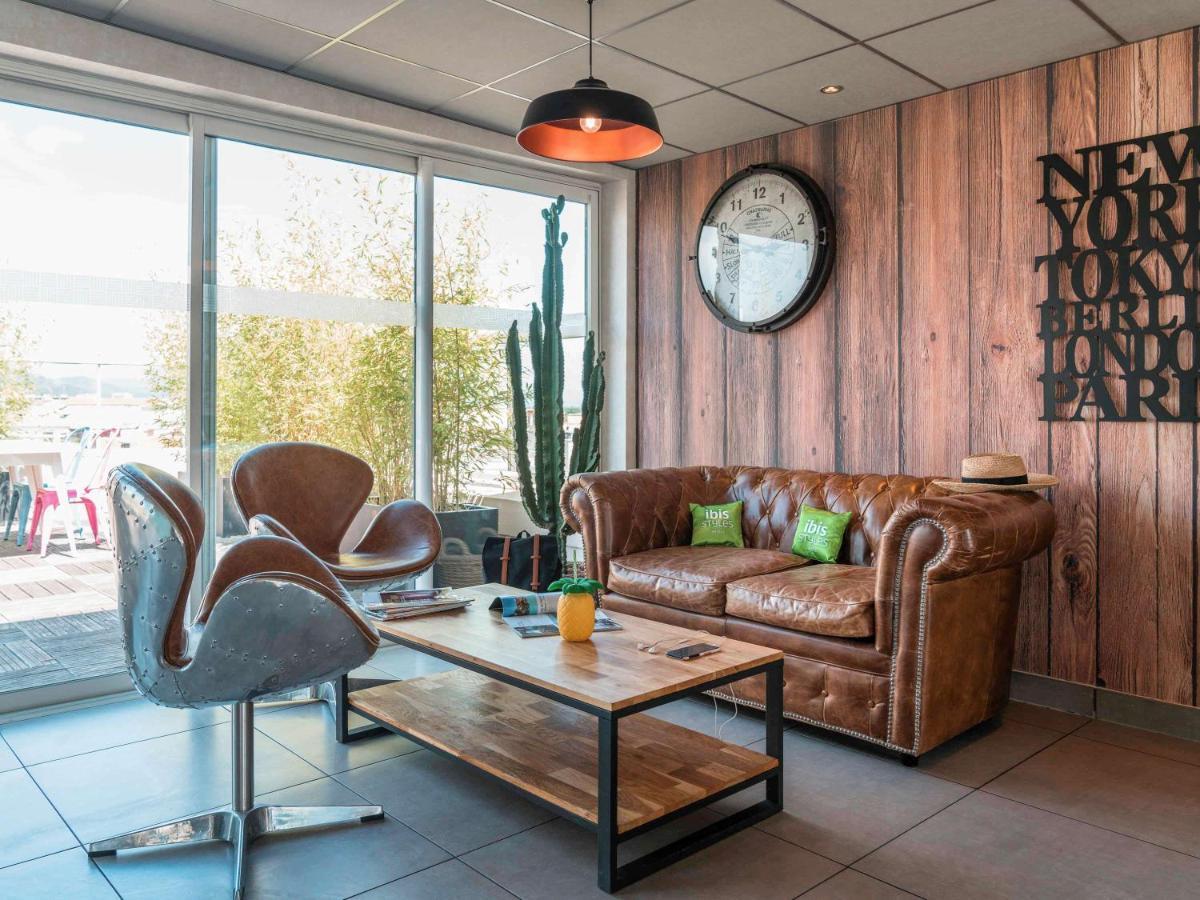 Hotel Ibis Styles Rooftop & Hyeres